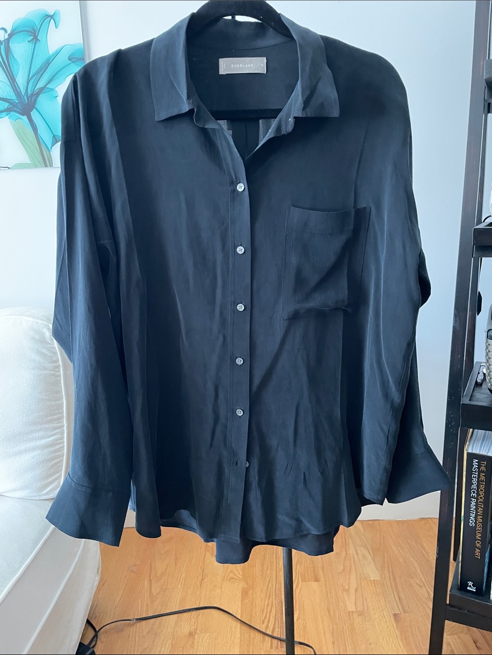 Everlane Women’s silk Black Relaxed Button-Down Shirt